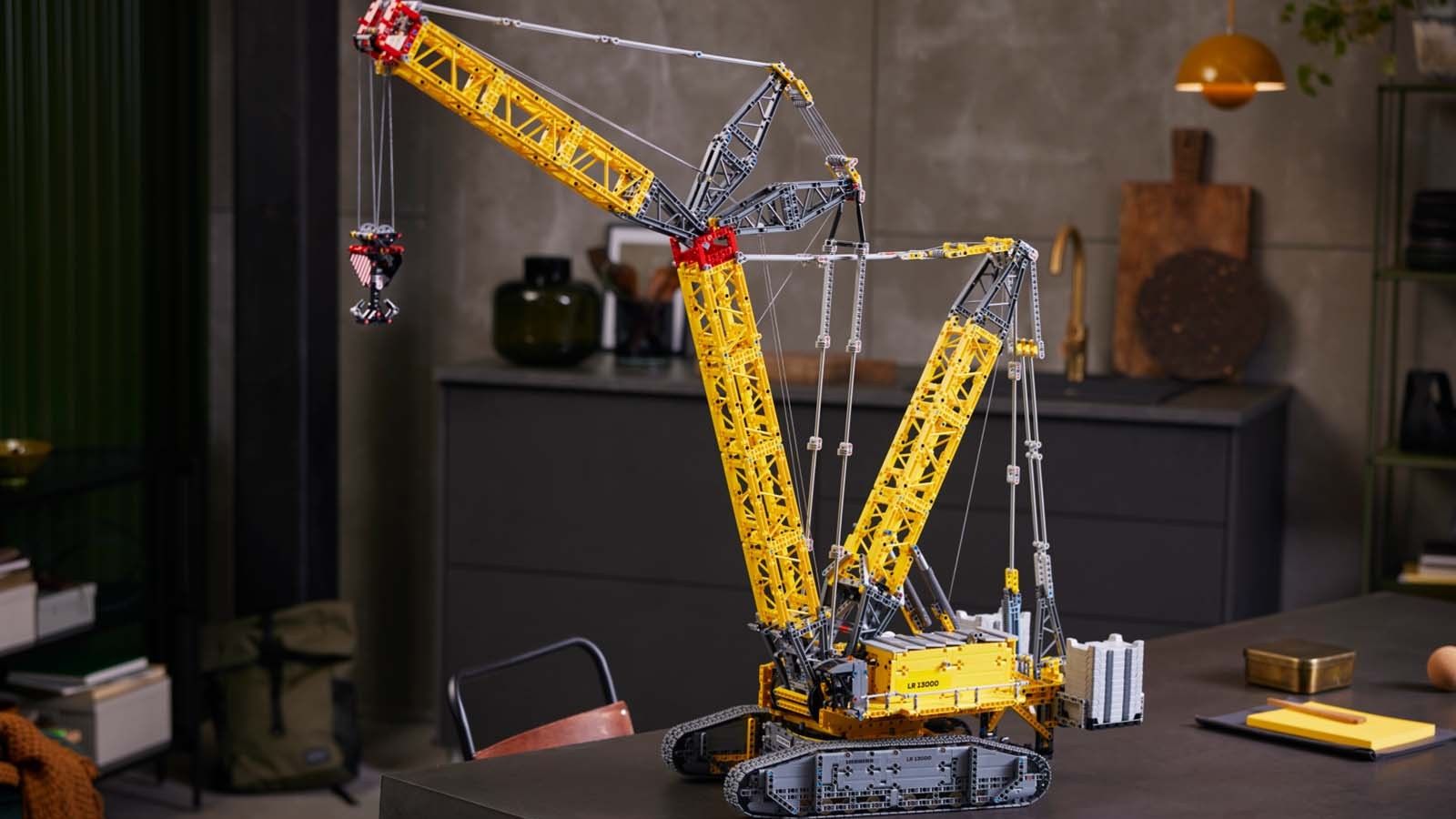 Lego Liebherr Crawler Crane